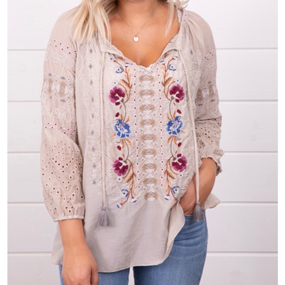 Johnny Was Silk/Cotton Cream Embroidered Peasant Blouse